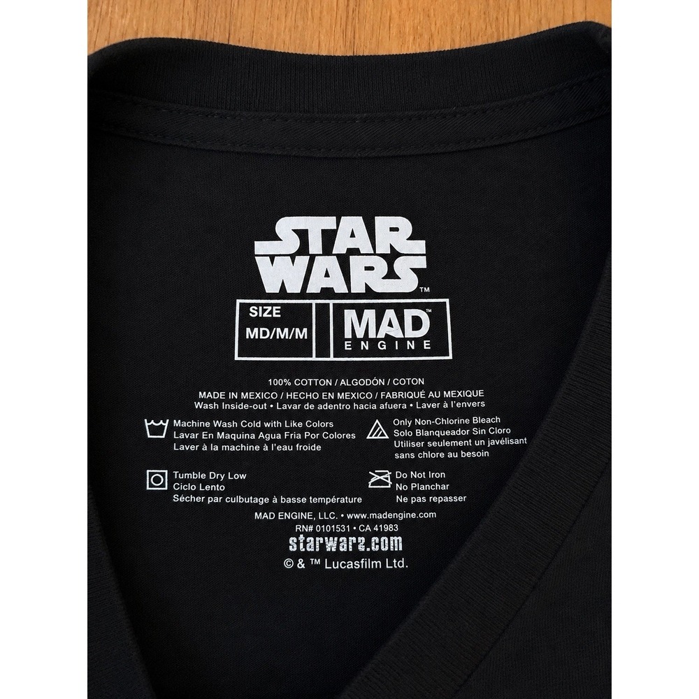 Star Wars The Mandalorian Grogu Baby Yoda Graphic T-Shirt Men's Medium Black - Picture 2 of 5